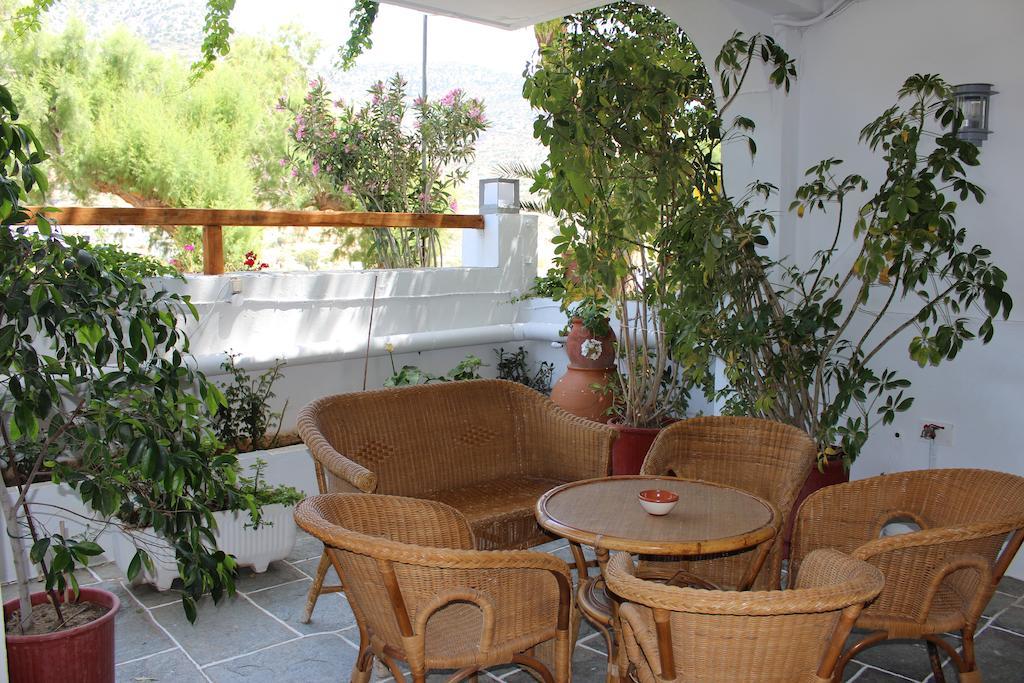 Hotel Kamari Kamares  ภายนอก รูปภาพ