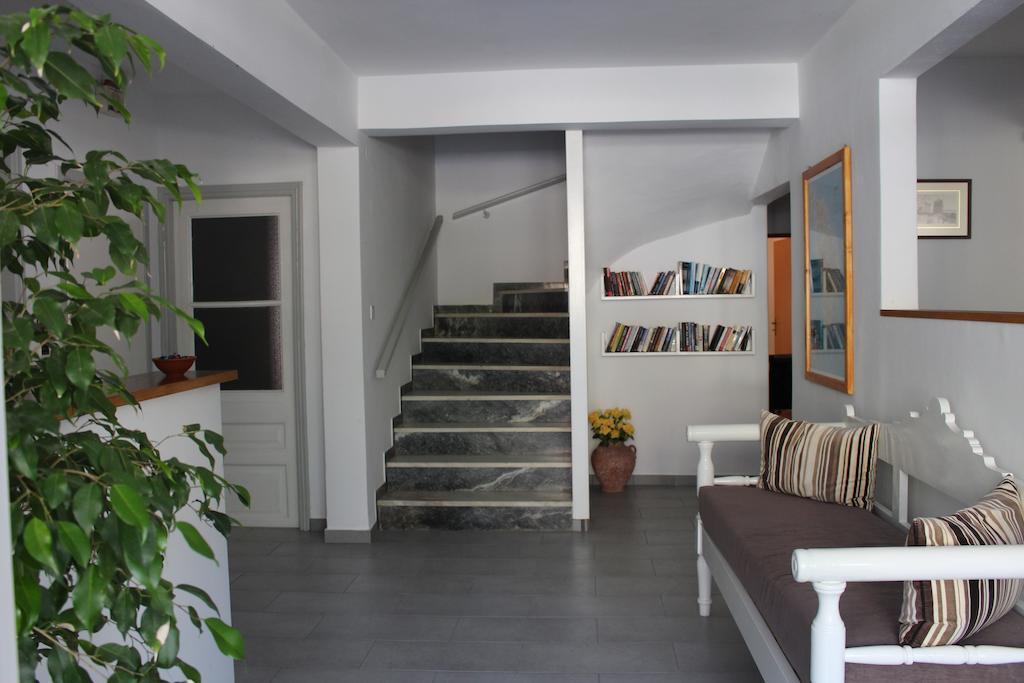 Hotel Kamari Kamares  ภายนอก รูปภาพ